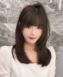 -朗峰专业美发沙龙