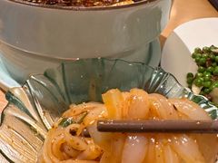 -渝信川菜 · 川味家常菜(财富购物中心店)