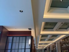 -东方红海鲜百汇(国际大厦店)