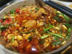 -肖肖酸萝卜鱼火锅(总店)