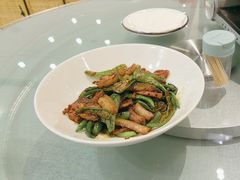 -辛香味烧鱼馆·非遗技艺·排骨红烧肉(光谷医药园店)