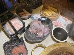 -哥老官重庆美蛙鱼头(五角场合生汇店)