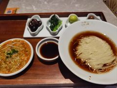 -松鹤面馆·古法焖肉面(观前店)