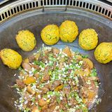 在青岛吃大锅蒸汽海鲜还得是他家 已开二十多年