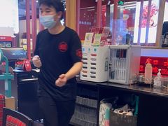 -肥汁米蘭香港米线(长宁来福士店)