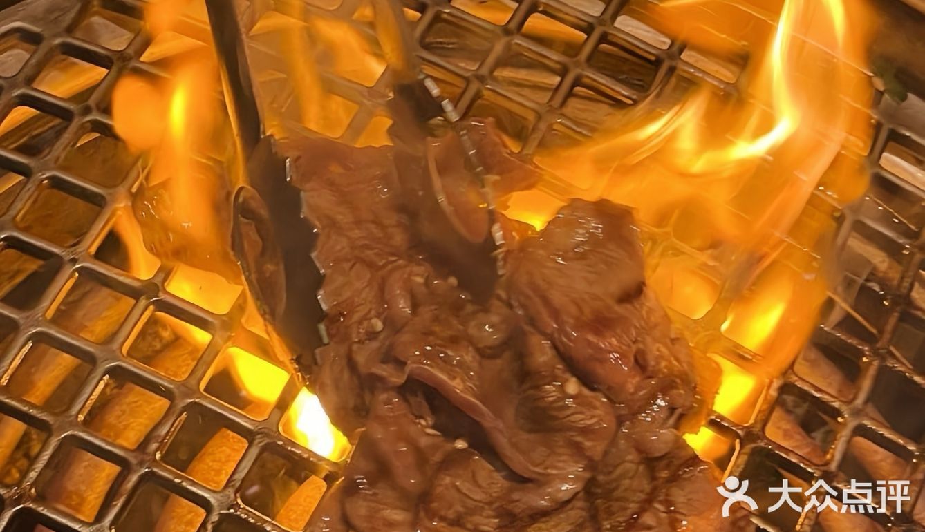 论帝都的二次元浓度👽EVA🤖明日没有肉问香