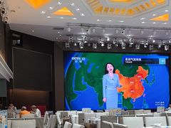 -东豪园林海鲜酒家(南港路辅路店)
