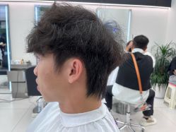 -乾健·烫染·接发SALON