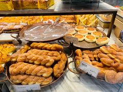 法式甜甜卷-罗森尼娜(德思勤店)