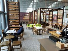 大堂-星巴克(成都机场T2店)