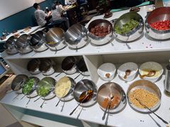 -贵府酸汤牛肉火锅·贵州老字号(飞山街店)