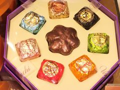 -VENCHI 闻绮(北京国贸商城店)