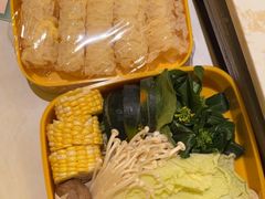 -润园四季椰子鸡火锅(卓越INTOWN店)
