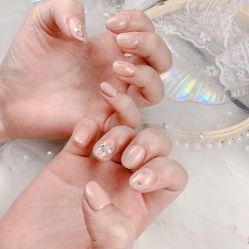点击看大图 手部美甲-美梨工坊美甲
