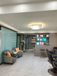 -红人馆造型十添