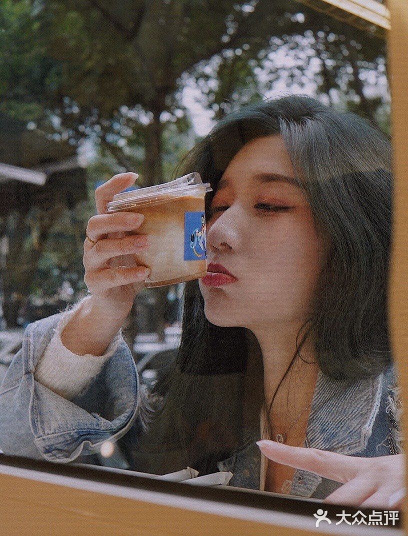 重庆探店｜我没有穿牛仔裤，牛仔衣行吗☕️