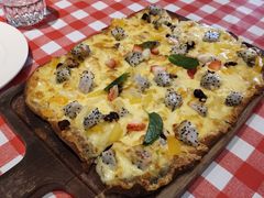 火焰烤饼水果风味-1886德国汽车餐厅(外滩十六铺码头店)