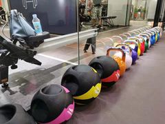 -乐刻运动健身精品馆(览秀城店)