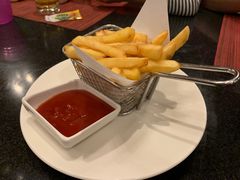 -WOLFGANG PUCK KITCHEN & BAR(迪士尼小镇店)