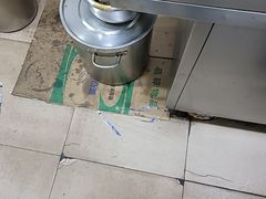 -中山牛肉肥肠粉面馆(军工社区店)