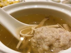 -梅龙镇酒家(南京西路总店)