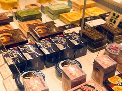 -好利来(曲江龙湖店)