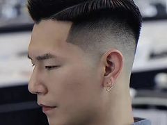 -鸿通城购物中心