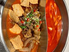 -左庭右院鲜牛肉火锅(环球港店)