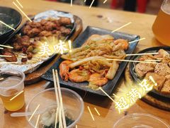 -老东镇啤酒屋海鲜加工·蒸汽海鲜·海鲜烧烤(台东店)