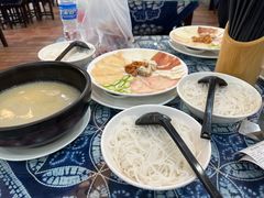 -桥香园过桥米线(国贸店)