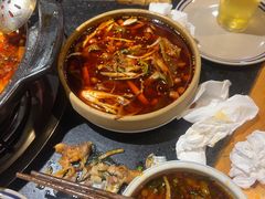 -小饕荟雅安贡椒鱼鲜馆(广福桥店)