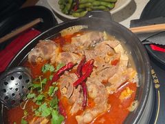 -沪小胖·小龙虾·蓝龙王(八佰伴店)