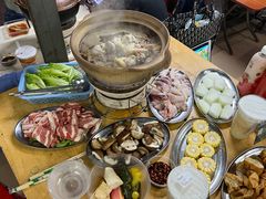 -威邵鸡煲(西华路总店)