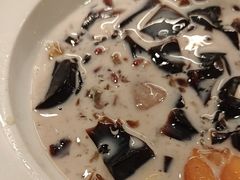 -RUXU入续糖水铺与包(卓悦中心店)