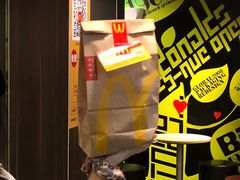 -麦当劳(丽江玉河广场店)