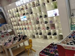 -孩子王(铁西万达店)