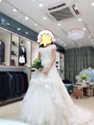 -予白婚纱礼服馆
