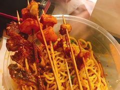 -乐彡炸串·烤苕皮(西单华威约饭街店)