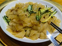 -一群羊手扒肉·火锅·早茶(远东公寓店)