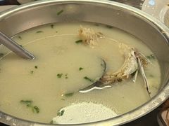 -雪湖煜辰鱼头老店(雪野湖店)