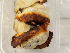 -黄阿姨锅贴大王(万航渡路店)