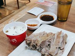 -贯贯吉·清真餐厅(浙江中路店)