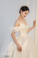 -Lady  Jane高端婚纱礼服馆