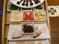 -芸南道·过桥米线(昆明老街旗舰店)