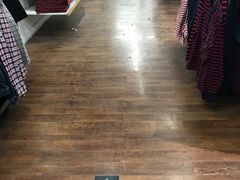 -GAP(王府井奥莱·香江小镇店)