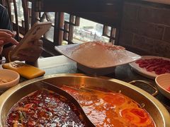 -小天鹅火锅·一线江景洪鼎旗舰店(洪崖洞店)