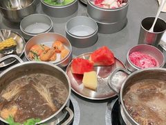 -晓沸牛肉海鲜小火锅(白湖亭万达广场店)