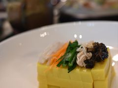 凉拌豌豆粉-泓0871臻选云南菜·味庄