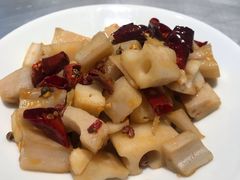 -姚姚酸菜鱼·金戈戈香港豉油鸡(喜荟城联名店)