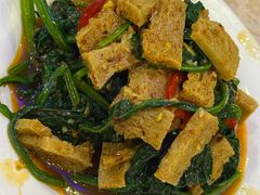 -维吾尔餐厅(宜山路店)